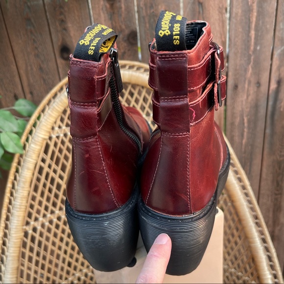 Dr. Martens Caitlin platform boots Us 6 - Picture 5 of 11
